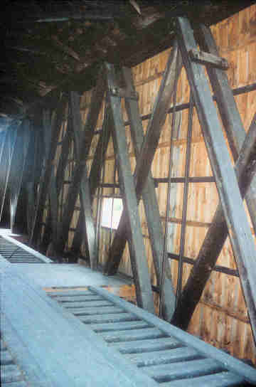 Shoreham Railroad Bridge. Photo by Joe Nelson, September, 1992